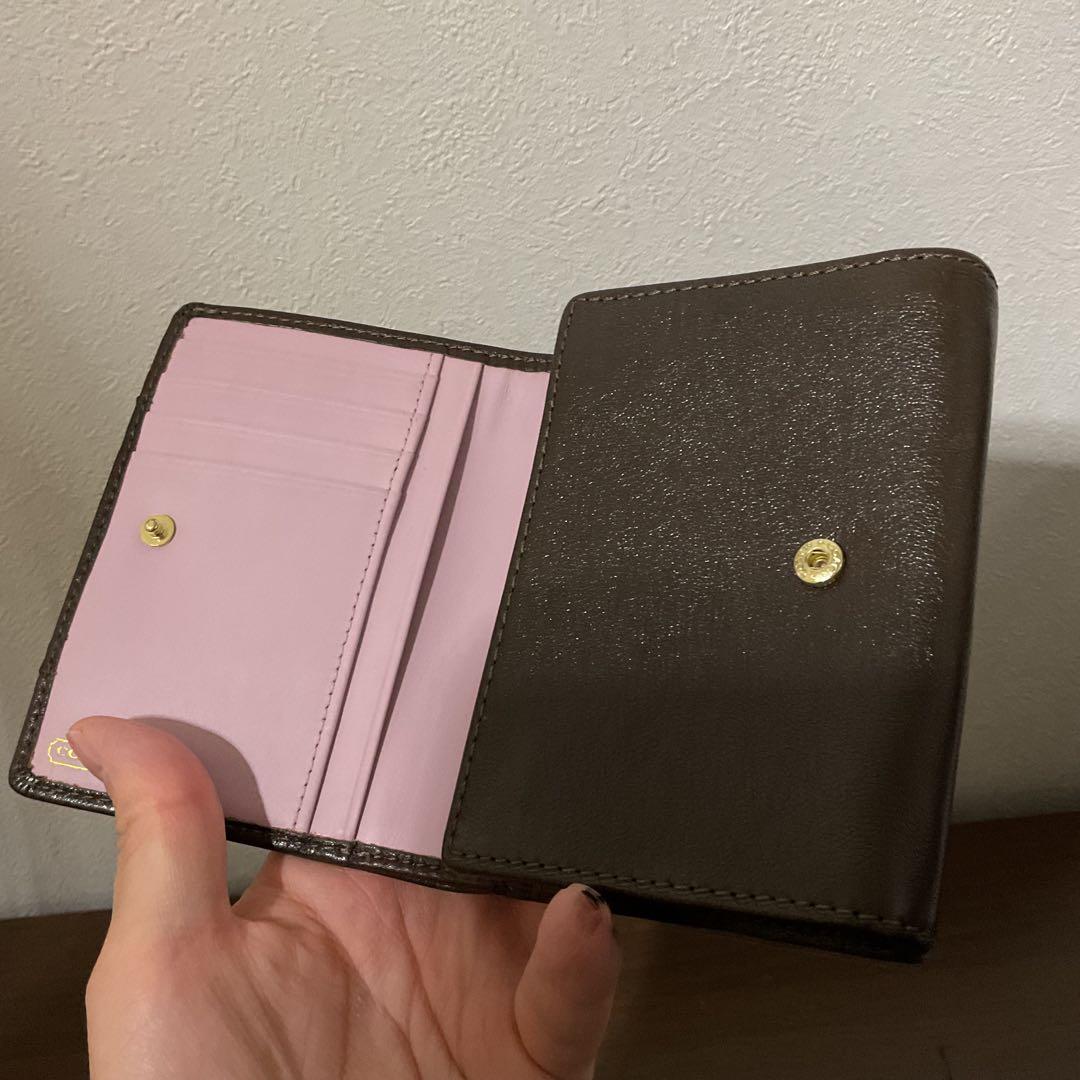 ☆開店セール☆ 新品未使用 美品 コーチ レザー ギャザー ロゴ 折り財布