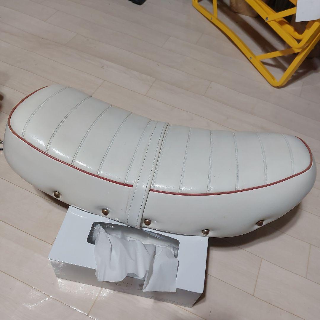 ダックス　ST50　ST70　バナナシート