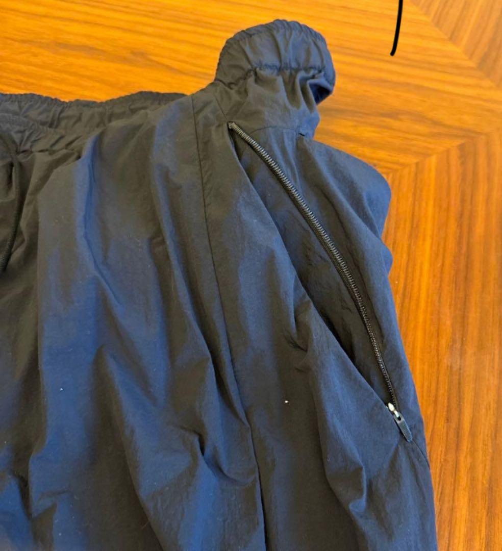 【美品】Y-3（ワイスリー）ブラックナイロンパンツ