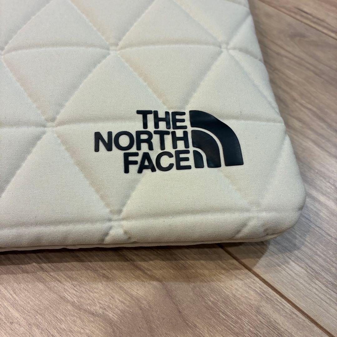 完売色✨THE NORTH FACE ジオフェイス PCスリーブ 13