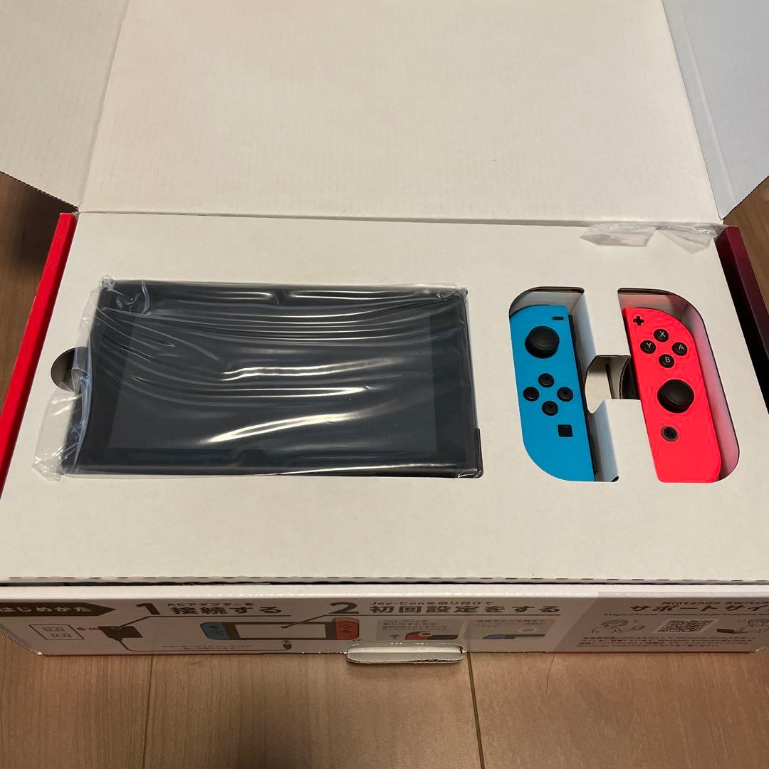 【新品未使用】Nintendo Switch 本体 ネオンブルー・レッド