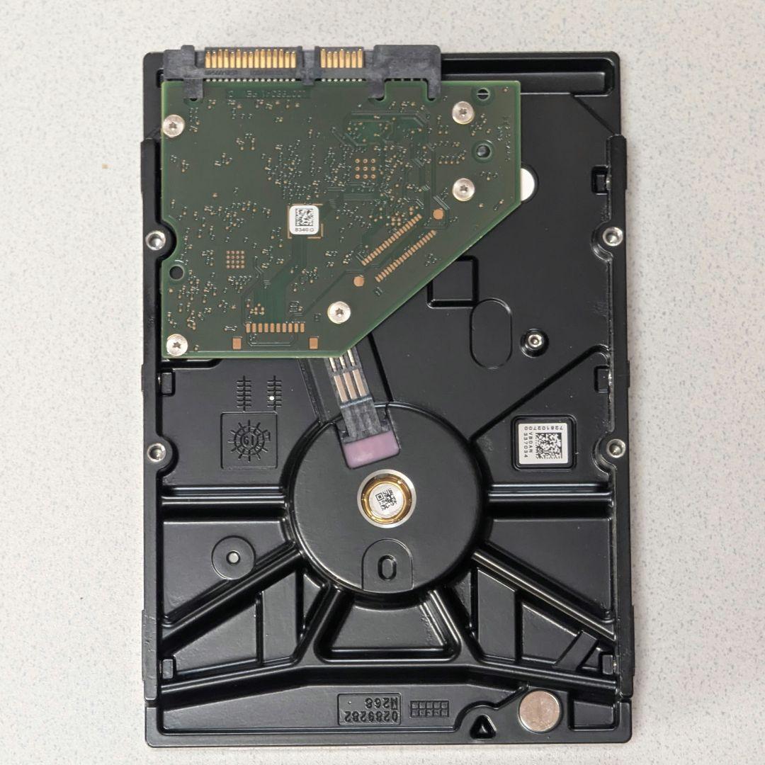 内蔵型ハードディスクドライブ SEAGATE IRONWOLF 4TB ST4000VN008