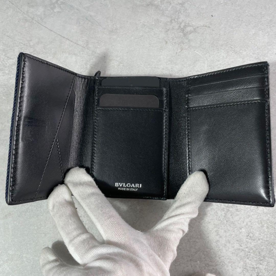 【未使用級】ブルガリ デニム 三つ折り 財布 サークルロゴ レザー インディゴ