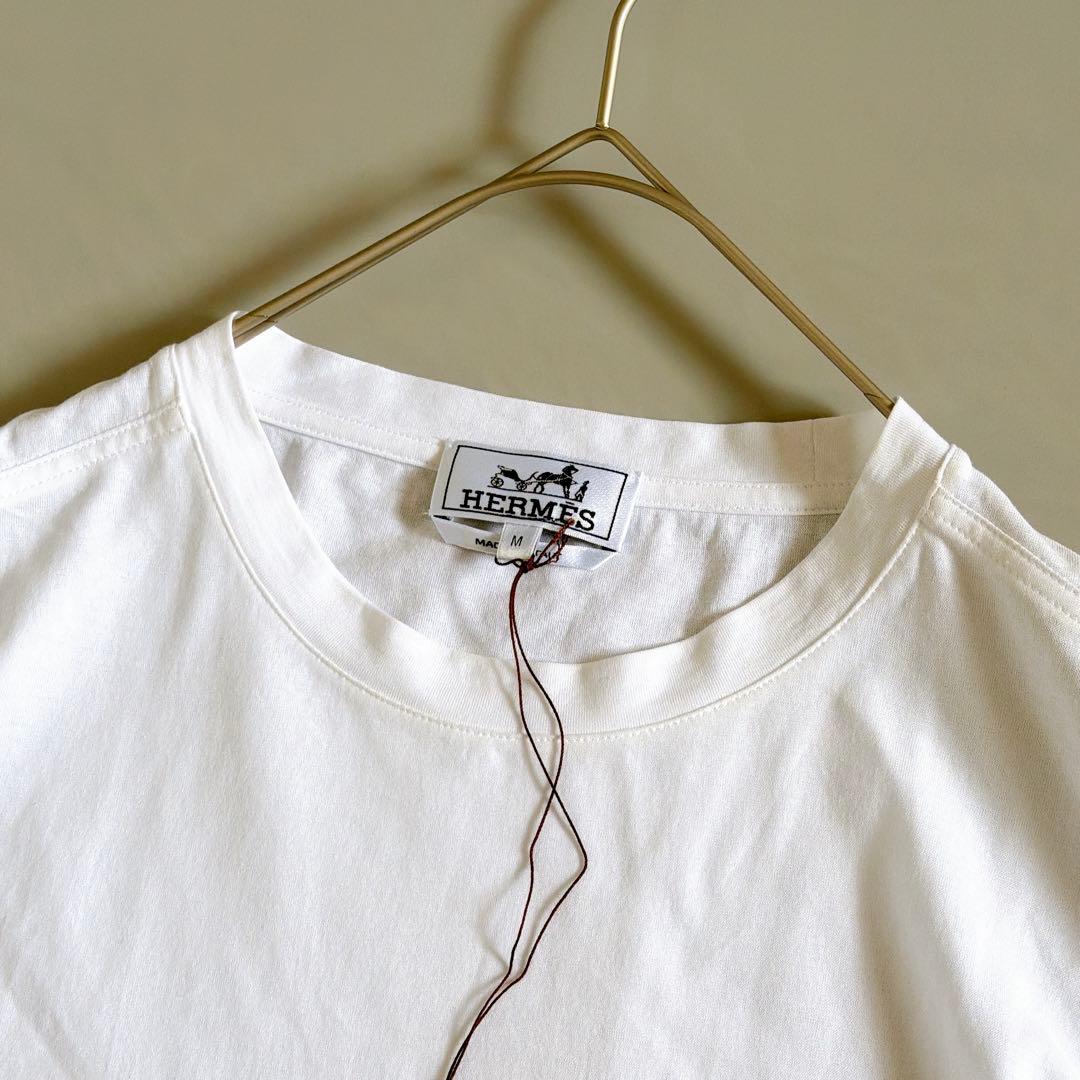 近年モデル タグ付き HERMÈS エルメス Tシャツ ホワイト Mサイズ