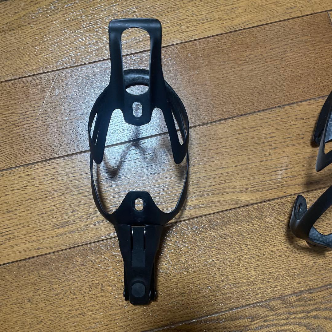 specialized カーボンファイバー ボトルケージ 2個セット