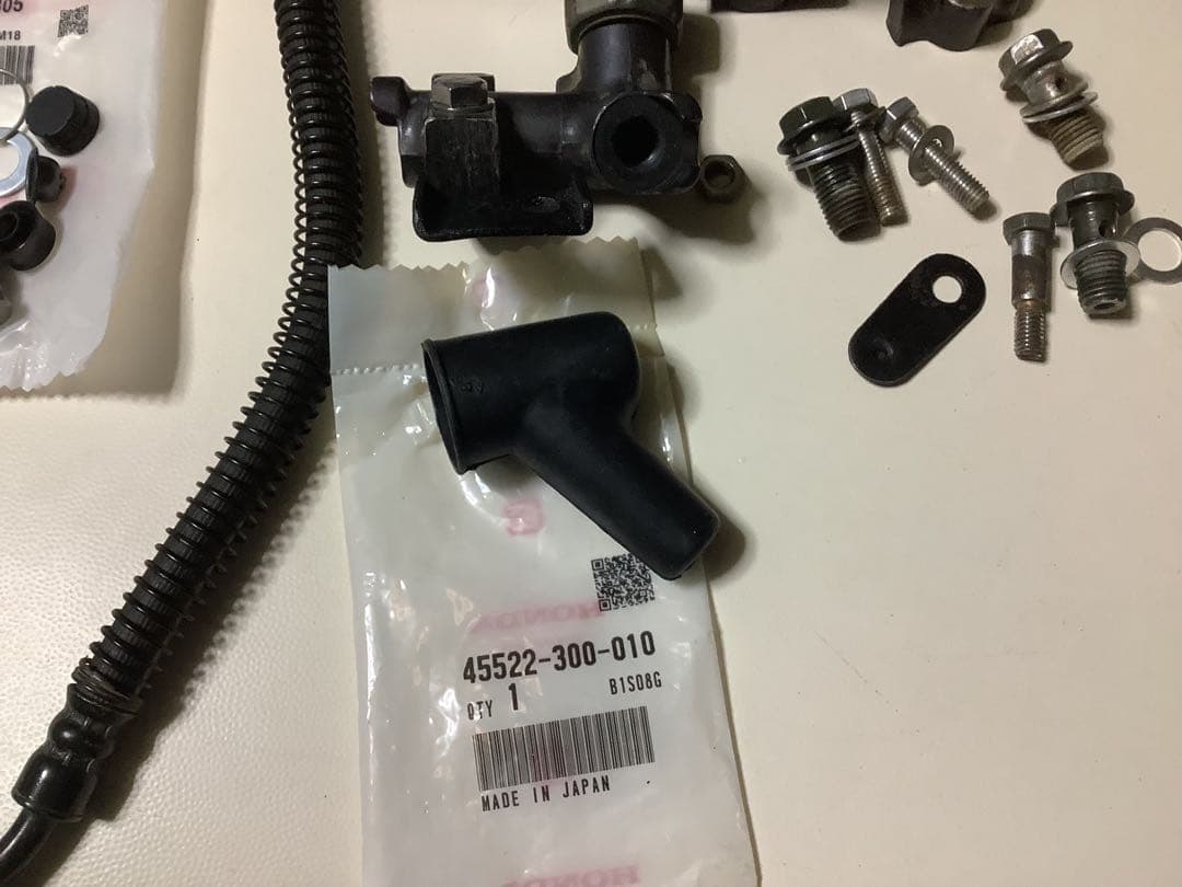 旧CB400F マスターシリンダー　O/H純正新品パーツ付き　R.S