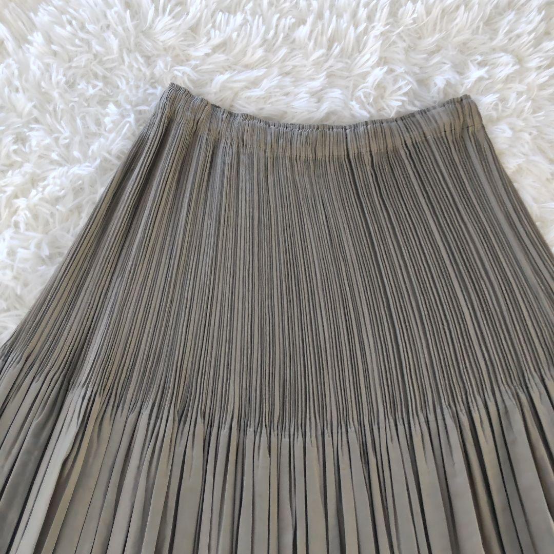 ISSEY MIYAKE FETE イッセイミヤケ⿻ プリーツロングスカート