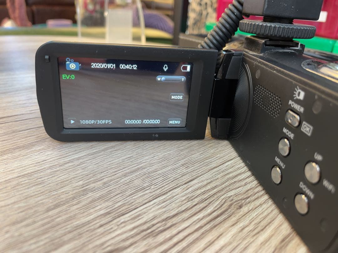 ビデオカメラ　ULTRA 4K Wifi