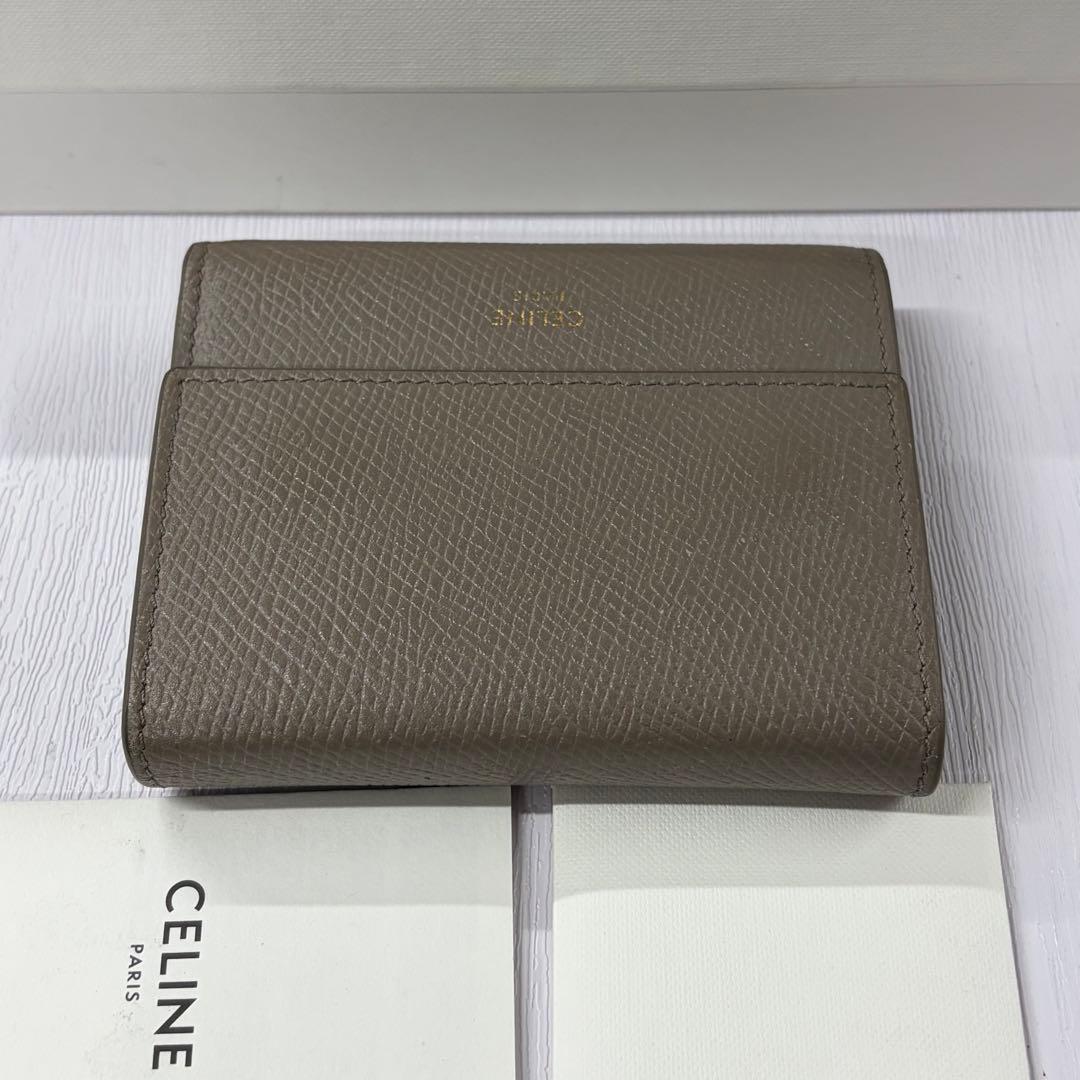 新品同様‼️ 現行　セリーヌ　CELINE 財布　折り財布　グレインカーフスキン