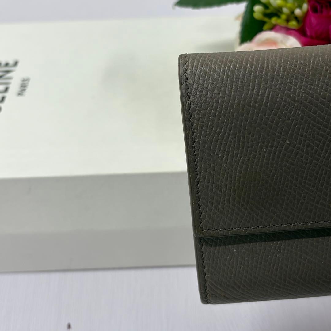 新品同様‼️ 現行　セリーヌ　CELINE 財布　折り財布　グレインカーフスキン