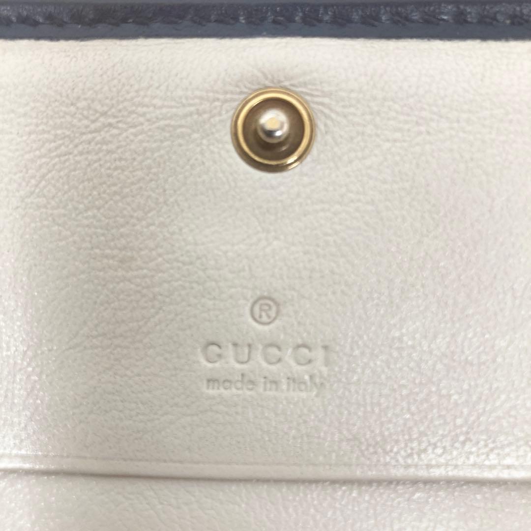 【値下げ】グッチ　二つ折り財布 GGマーモント キルティング 白 青　革