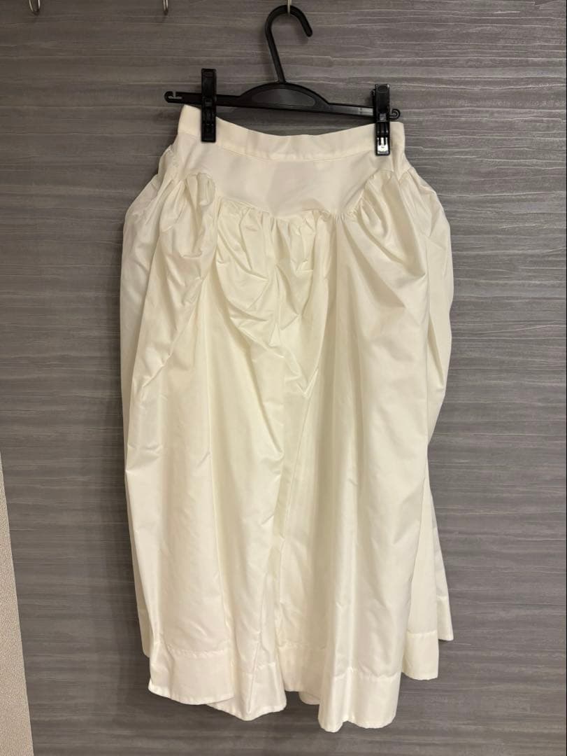 Bibiy. BIANCA LONG SKIRT ホワイト ロングスカート