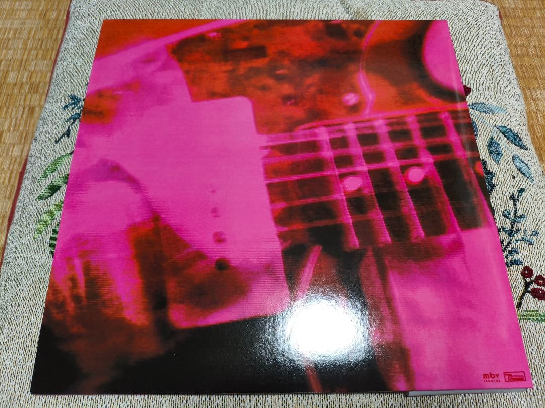 シューゲイザー名盤！My Bloody Valentine /Loveless