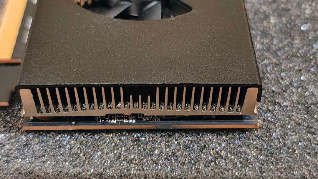 玄人志向 Radeon RX 6400 Low Profile /箱・付属品あり