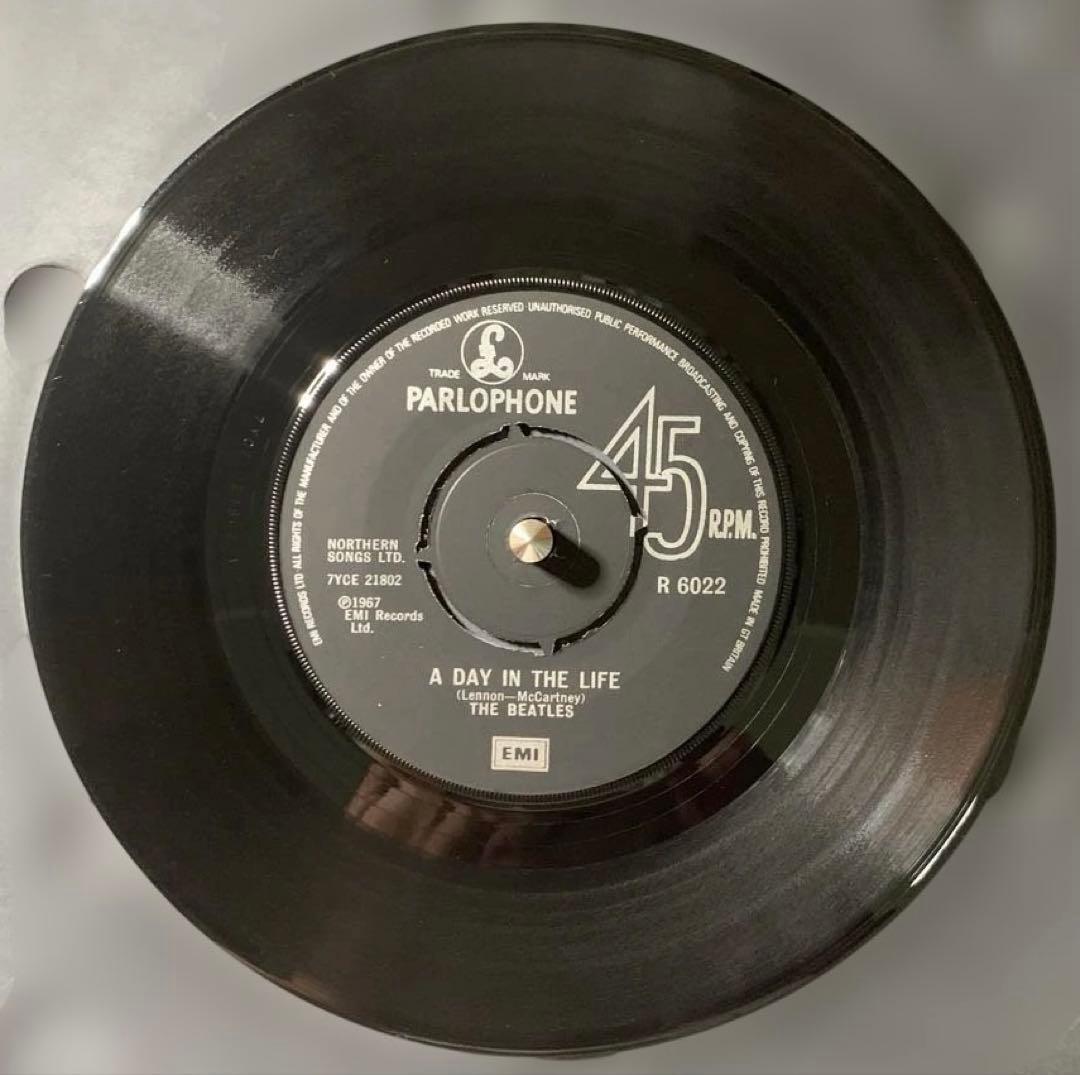 The Beatles / Sgt. Pepper's UK盤7\"シングル