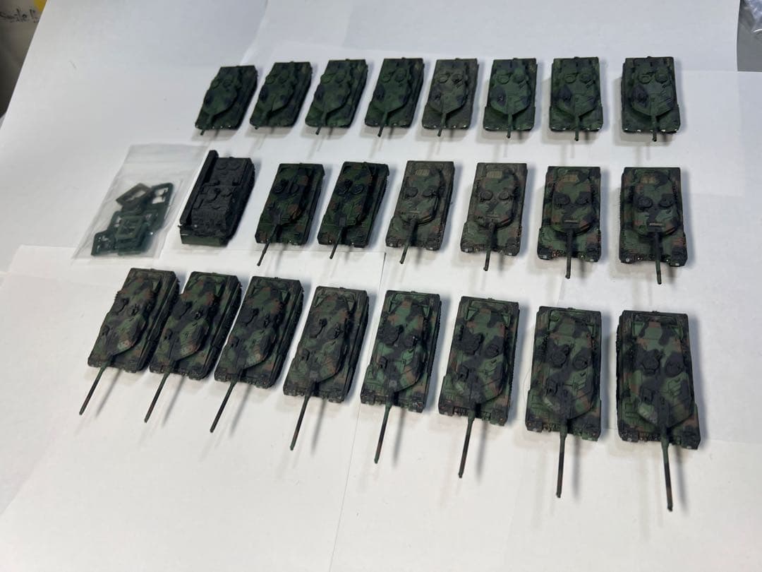 茶*ん様 1/144 ワールドタンクミュージアム　レオパルド2A6 A4 str