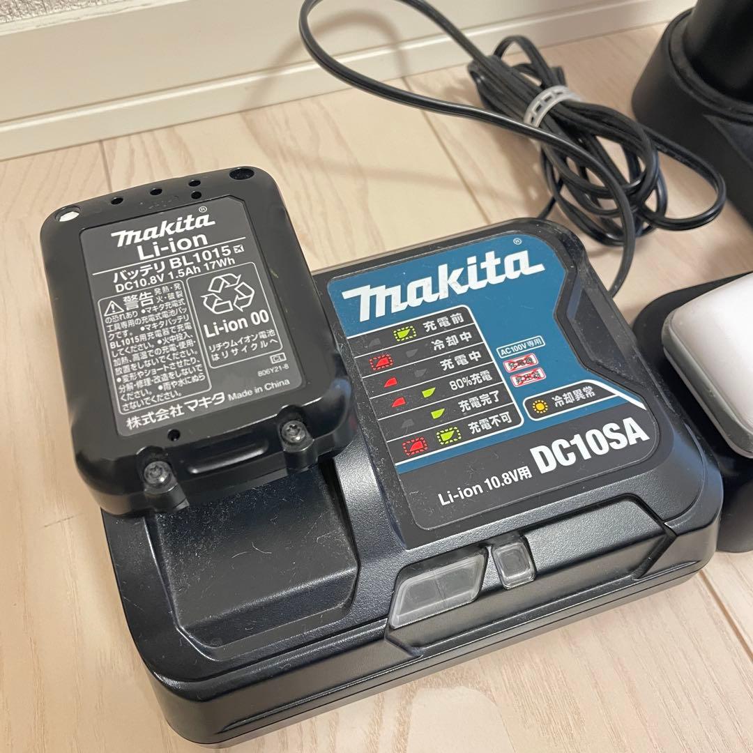 MAKITA マキタ 充電式クリーナー10.8V 紙パック式CL107FD