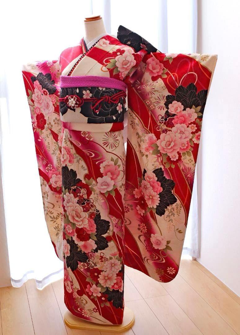 振袖 フルセット 成人式 牡丹 桜 赤 白 黒 現代古典 華やか 可憐