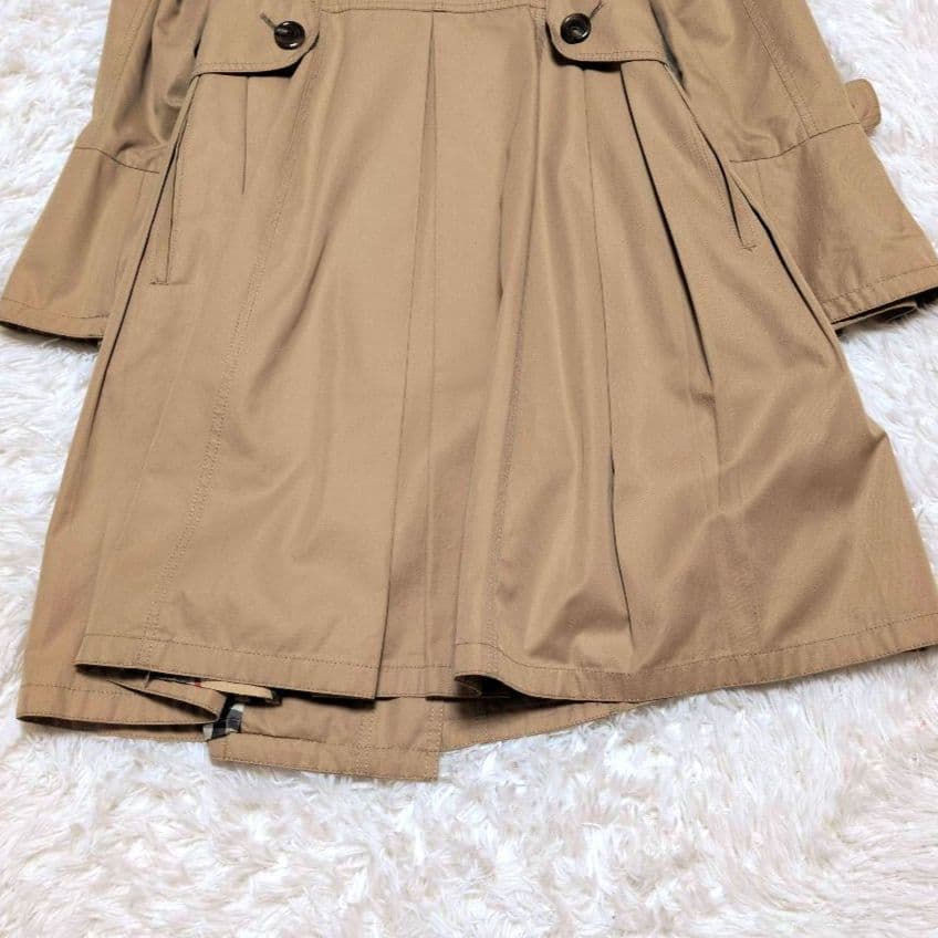 【美品】バーバリーブルーレーベル☆フォックスファー　2WAY　フレア袖　コート