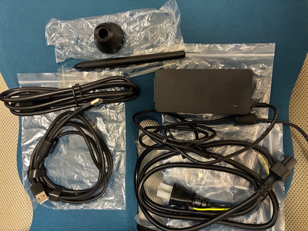 【 GAOMON 】PD2200 21.5型 液タブ 黄ばみあり