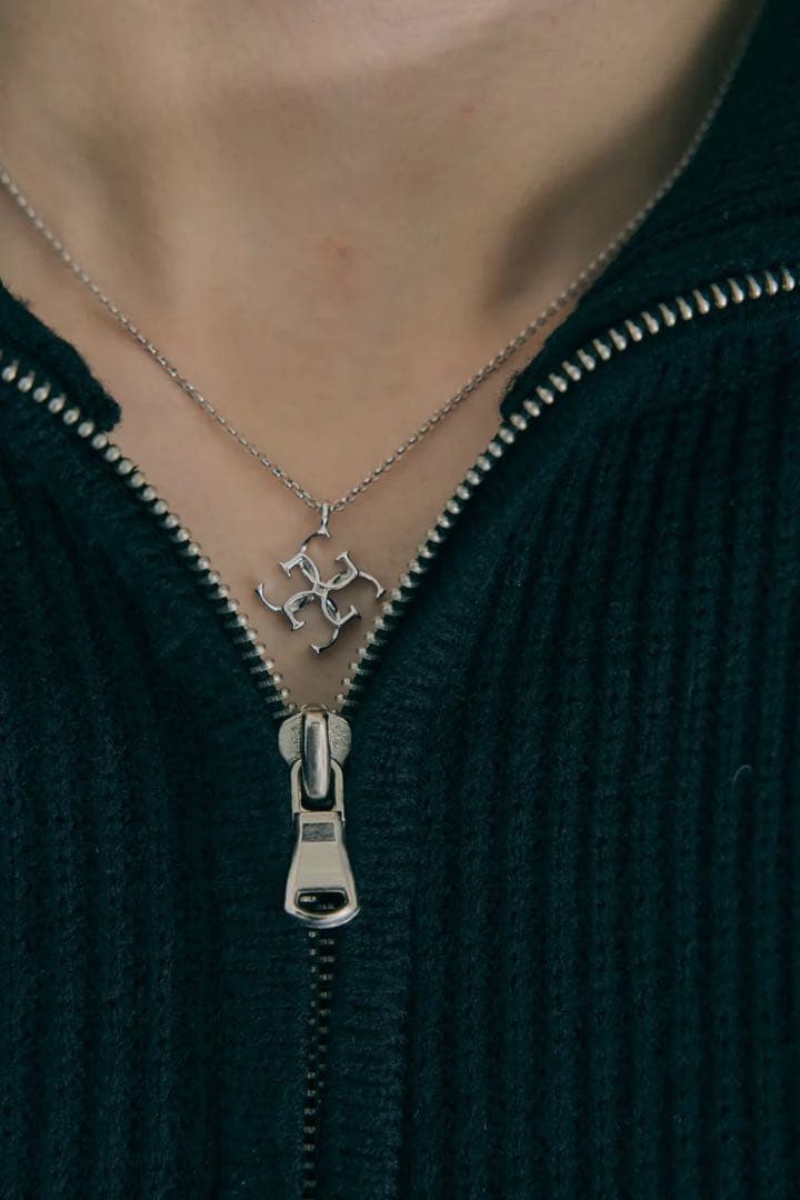 アクセサリー GRAiL Cross logo necklace - white silver