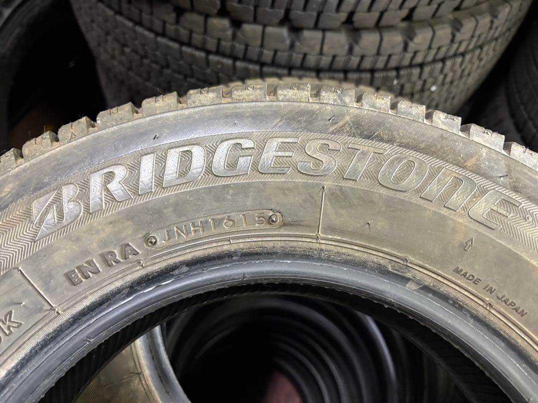 G-25 ブリヂストン W300 145R12 6PRLT 軽トラ