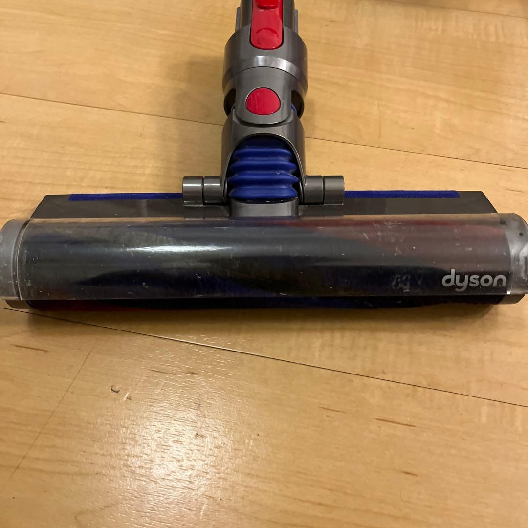 Dyson V8 Slim Fluffy 本体　「ジャンク品扱い」