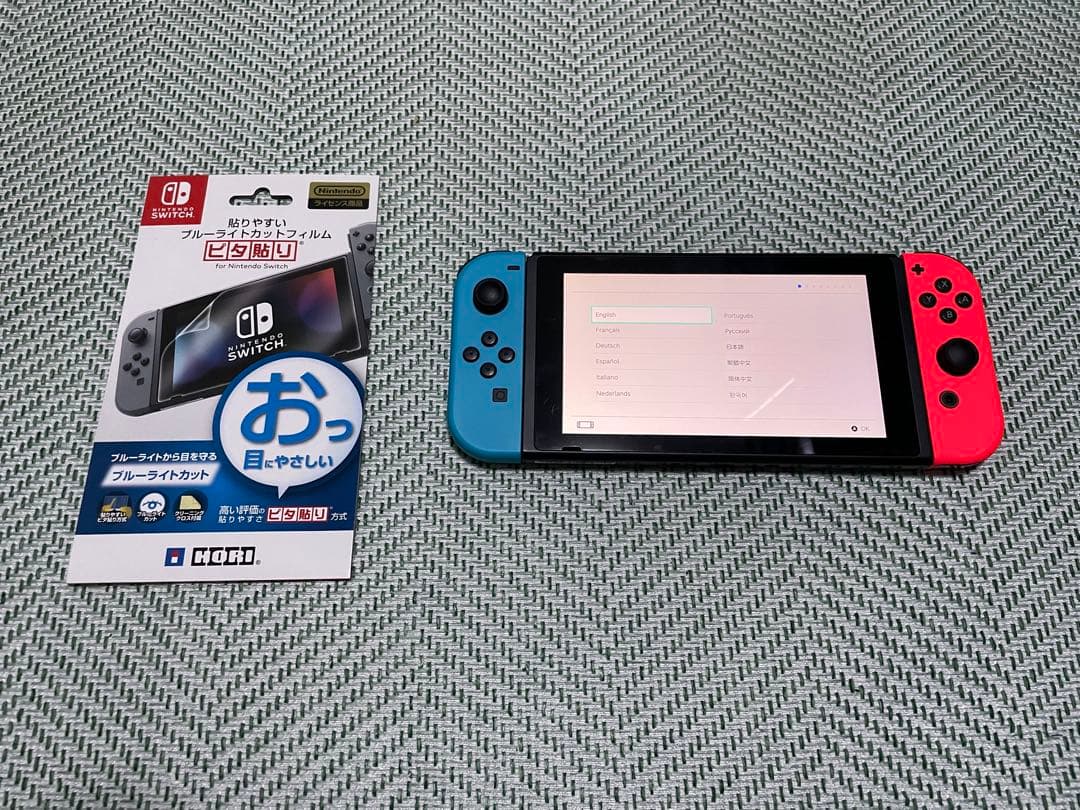 Nintendo Switch 本体 ケース、保護フィルムつき