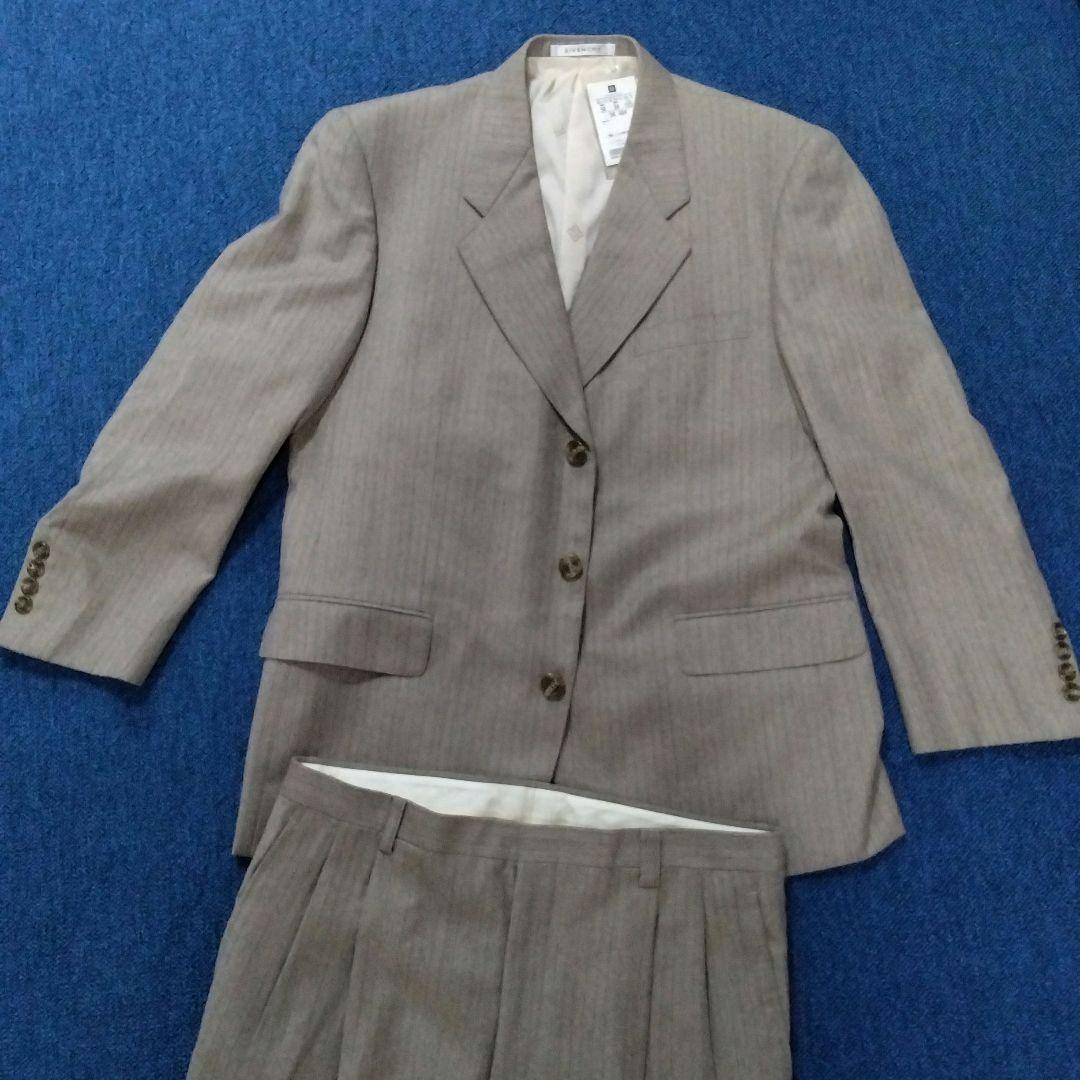 新品未使用品　メンズ　GIVENCHY ストライプスーツ 94 AB4