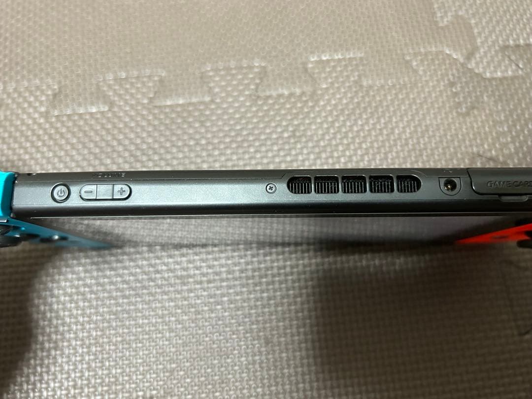 Nintendo Switch 本体 SDカード128GB、本体ハードケース付き