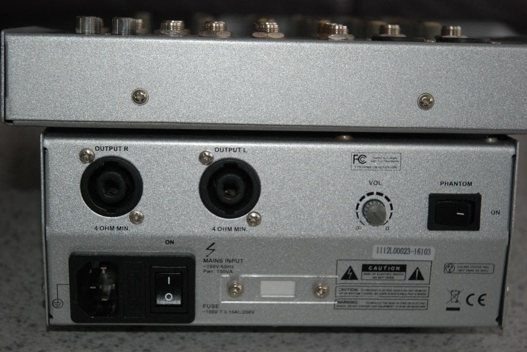 パワードミキサー　ＰＭ602ＦＸ