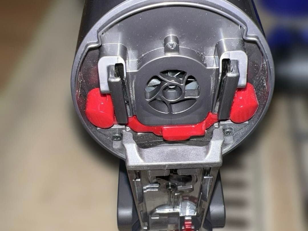 Dyson ダイソン 掃除機 SV10 本体