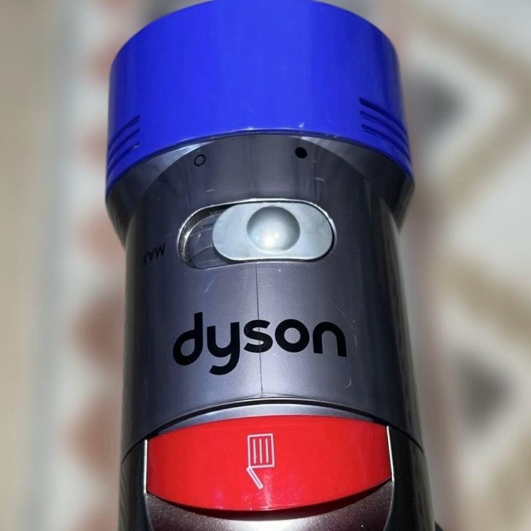 Dyson ダイソン 掃除機 SV10 本体