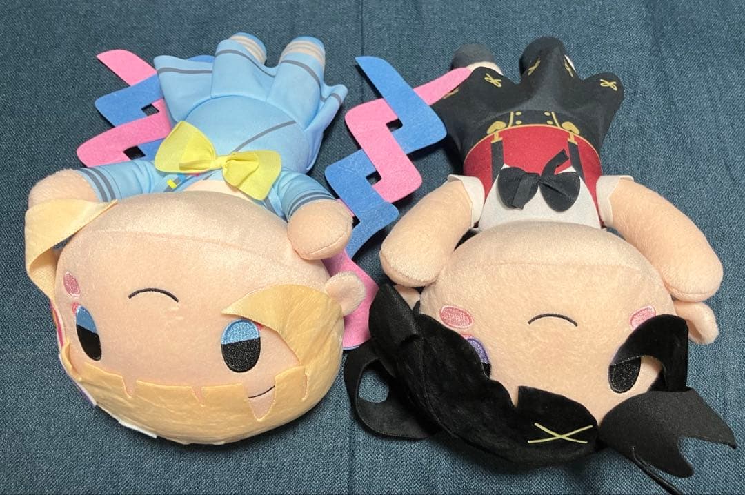 NEEDY GIRL OVERDOSE 寝そべり M ぬいぐるみ セット