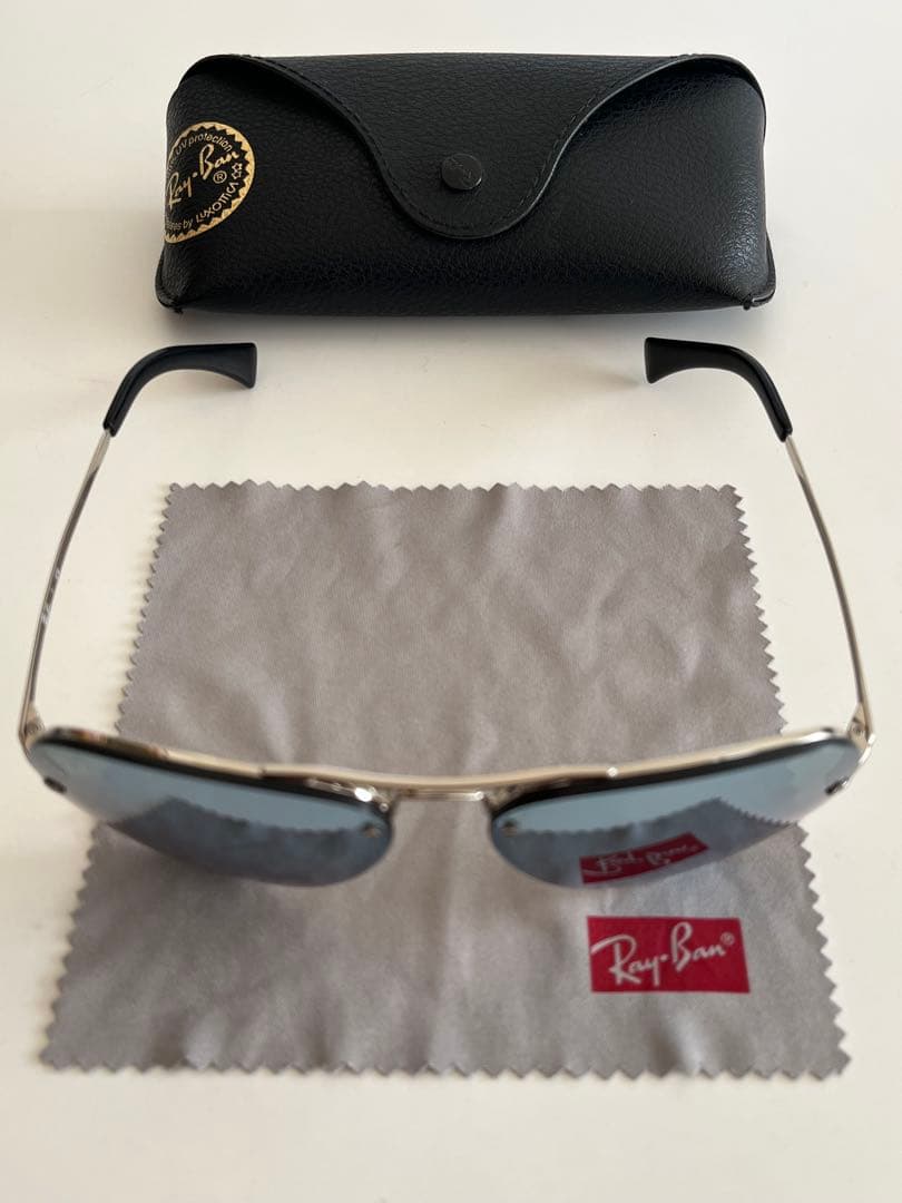 【美品】Ray-Ban⭐︎レイバン サングラス ティアドロップ ポリッシュシルバー