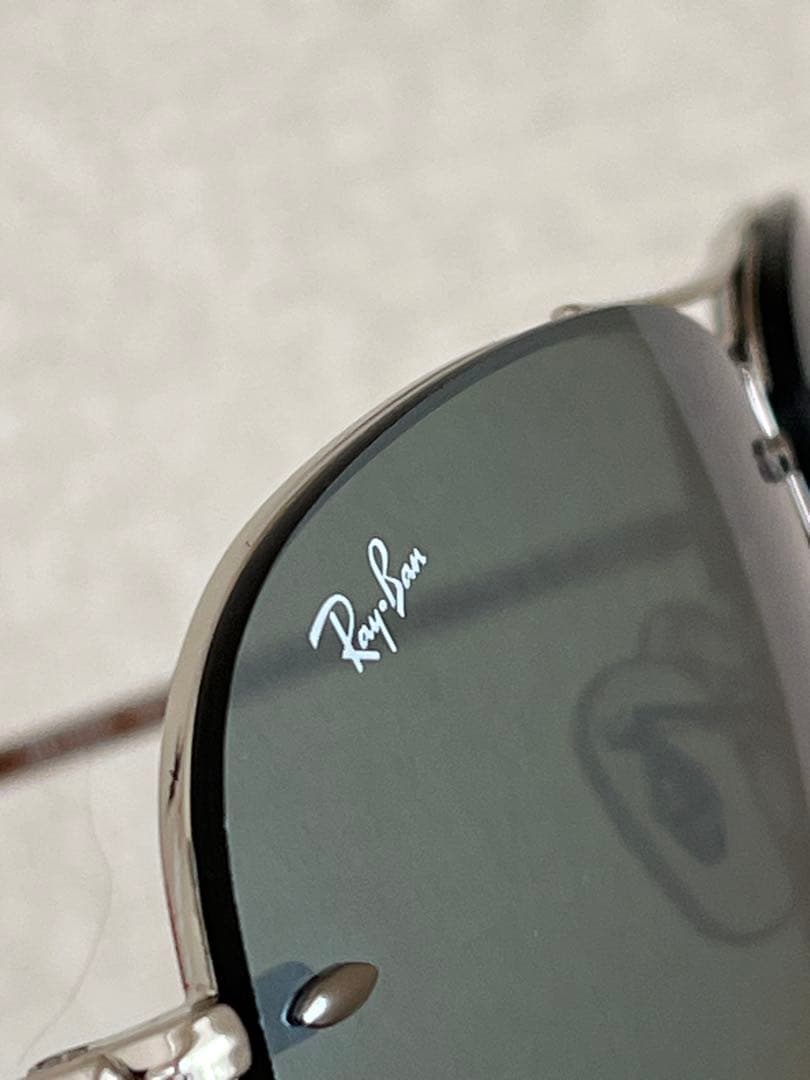 【美品】Ray-Ban⭐︎レイバン サングラス ティアドロップ ポリッシュシルバー