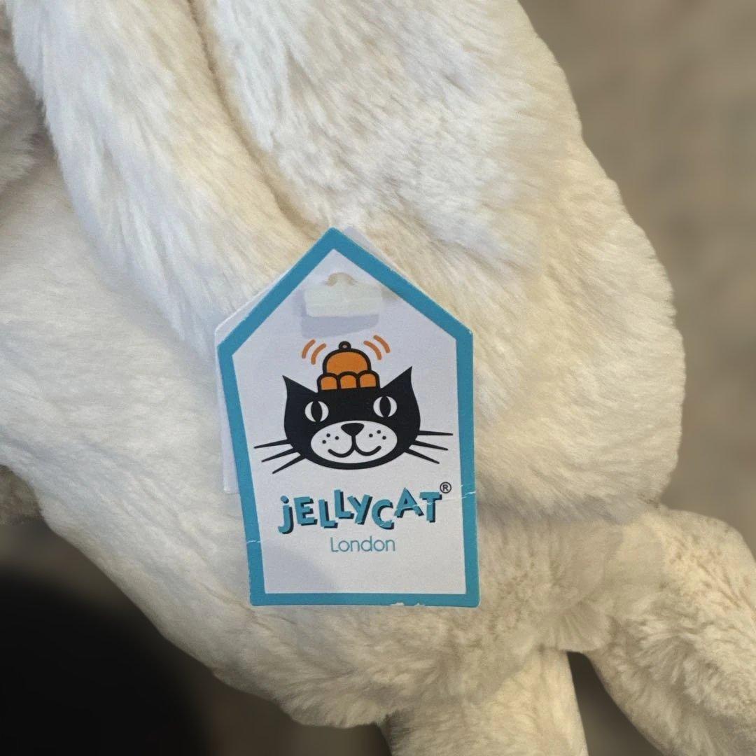  ぬいぐるみ Bashful Cream Bunny