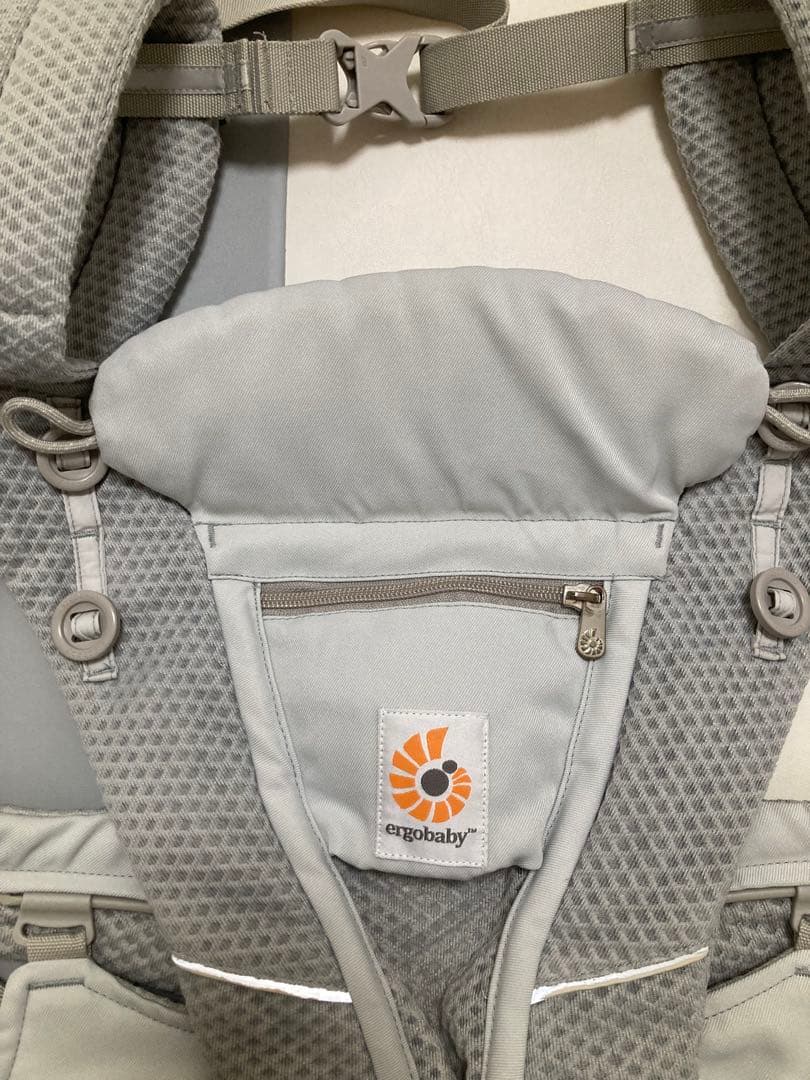 エルゴベビー　抱っこ紐　OMNI Breeze グレー