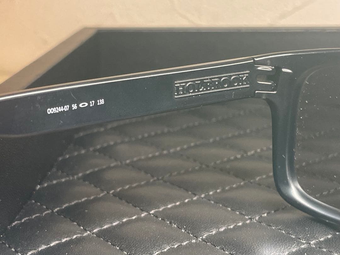【極美品】OAKLEY オークリー サングラス HOLBROOK ホルブルック