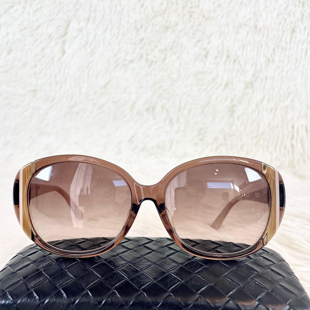 極美品　Salvatore Ferragamo　SF842SA　ブラウンレンズ