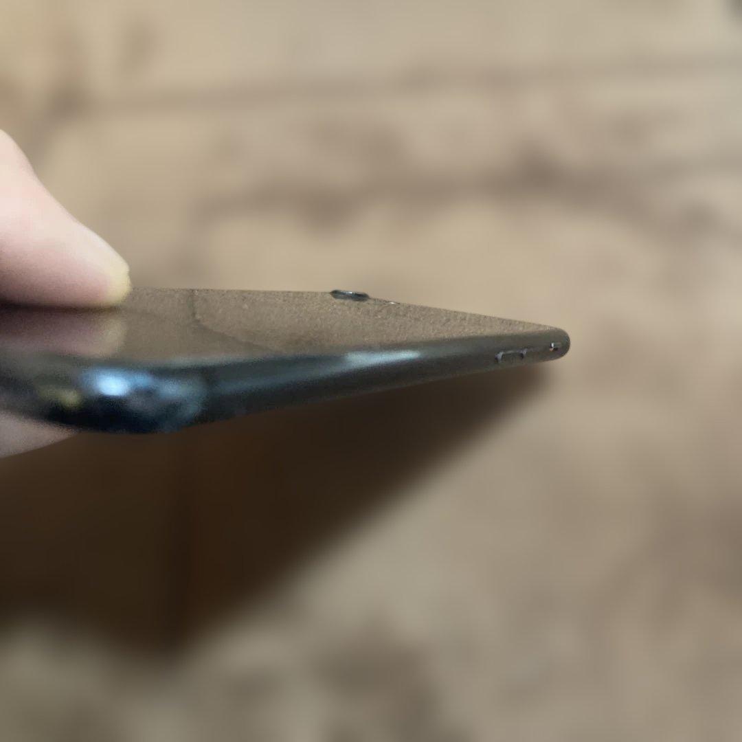 iPhone 7ブラック 128GB本体