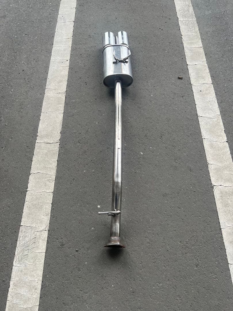 ホンダ　レジェンドka9 社外マフラー