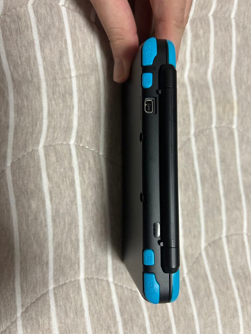 New Nintendo 2DS LL ブラック×ターコイズ
