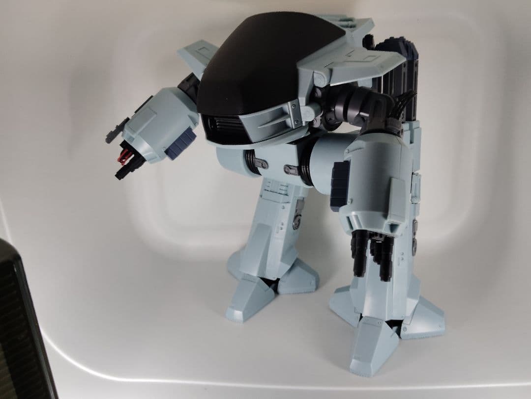 モデロイド ロボコップ&ED-209 組立済み ジャンク品