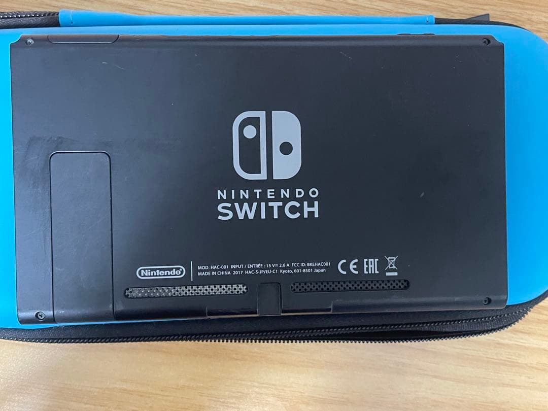 Nintendo Switch 本体 周辺機器 SDカード ケース
