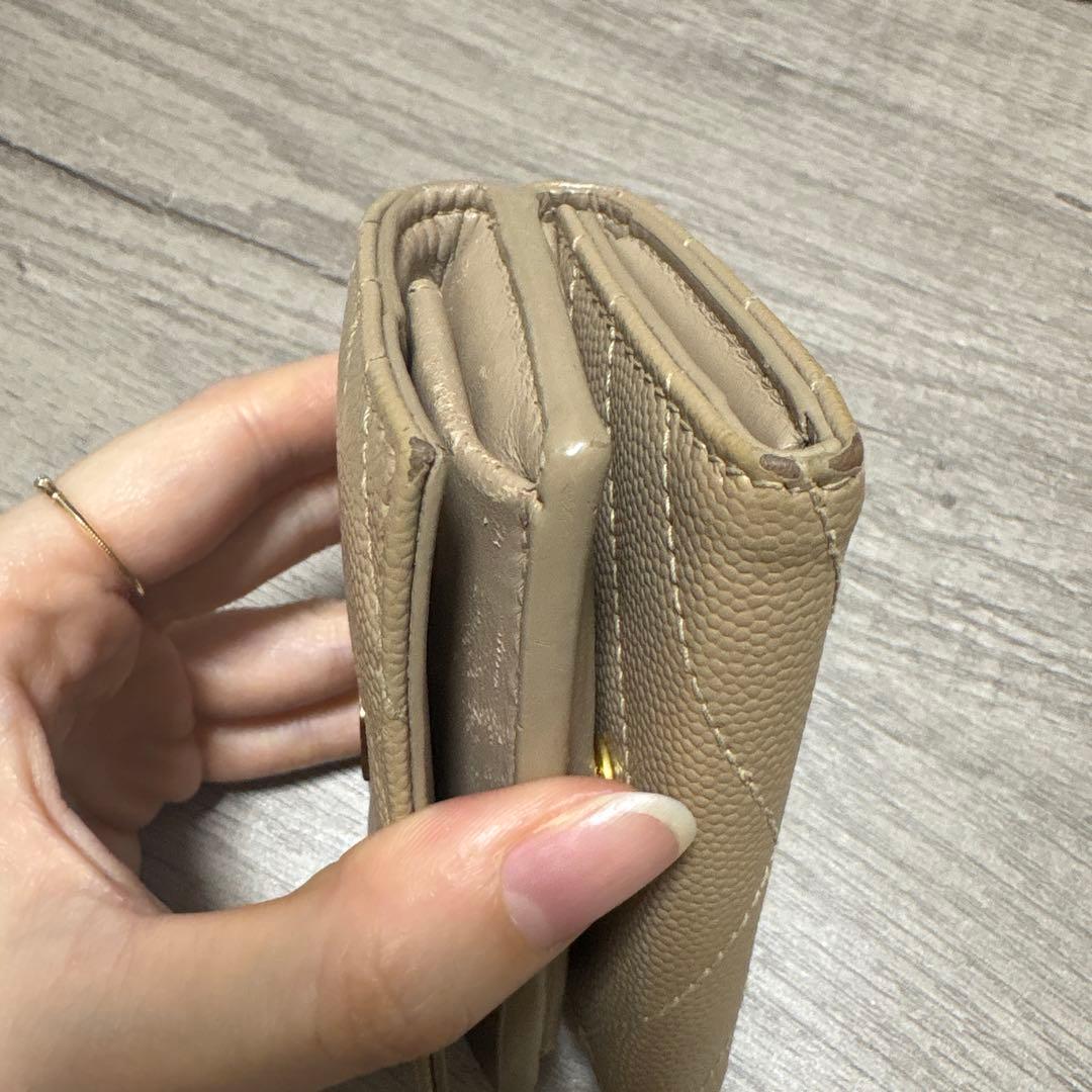 Yves Saint Laurent イヴ サンローラン　三つ折り財布