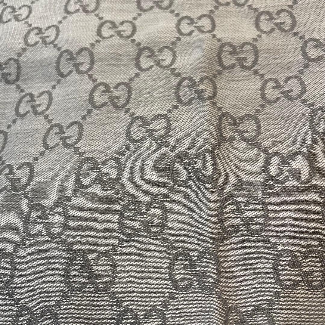GUCCI グッチ 大判ストール ロゴ グレー