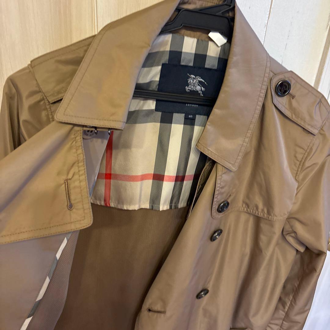 Burberry ブラウン トレンチコート