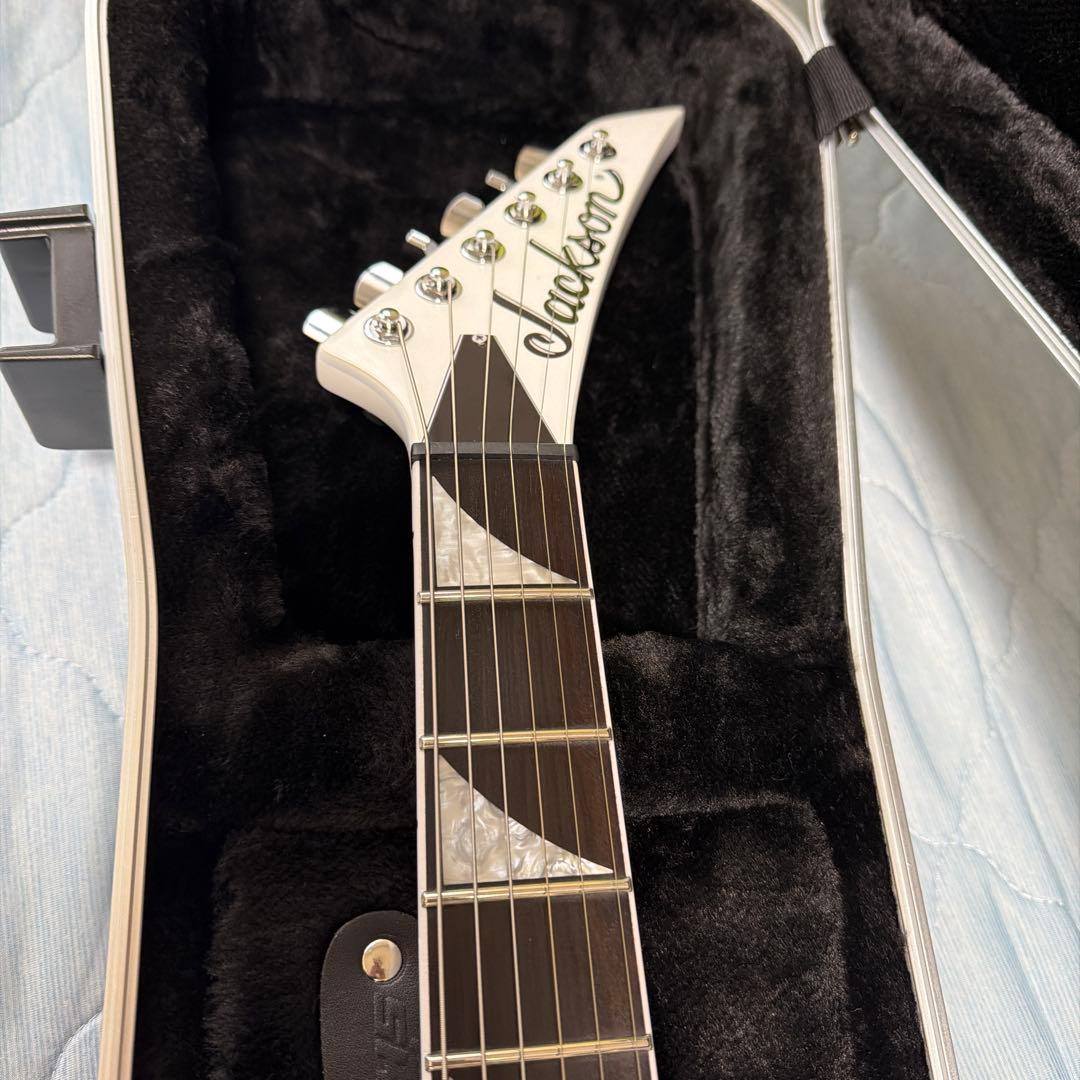 ギター Jackson ProSeries King V KVTMG llica