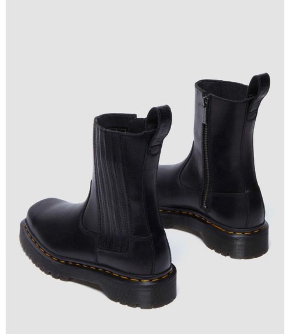 まるちゃん　Dr.Martens ドクターマーチン サイドジップ ブーツ